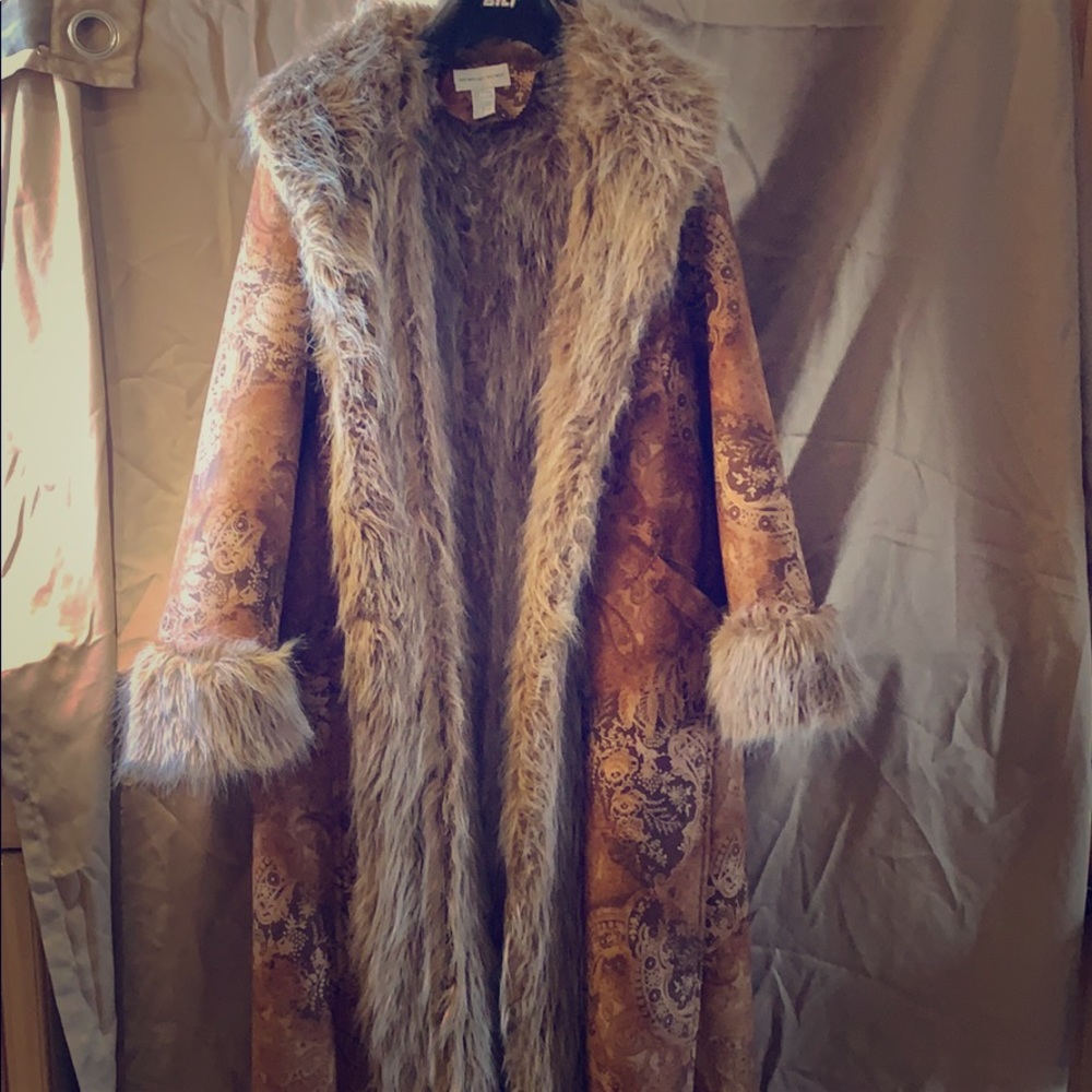 Newport News Long Faux Fur Paisley Coat Size 18